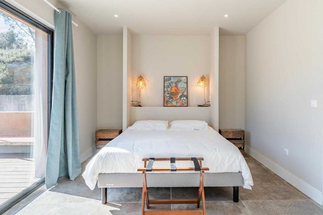 Ferienwohnung Loft D'Architecte Au Coeur D'Un Domaine Viticole La Cadière-d'Azur Exterior foto